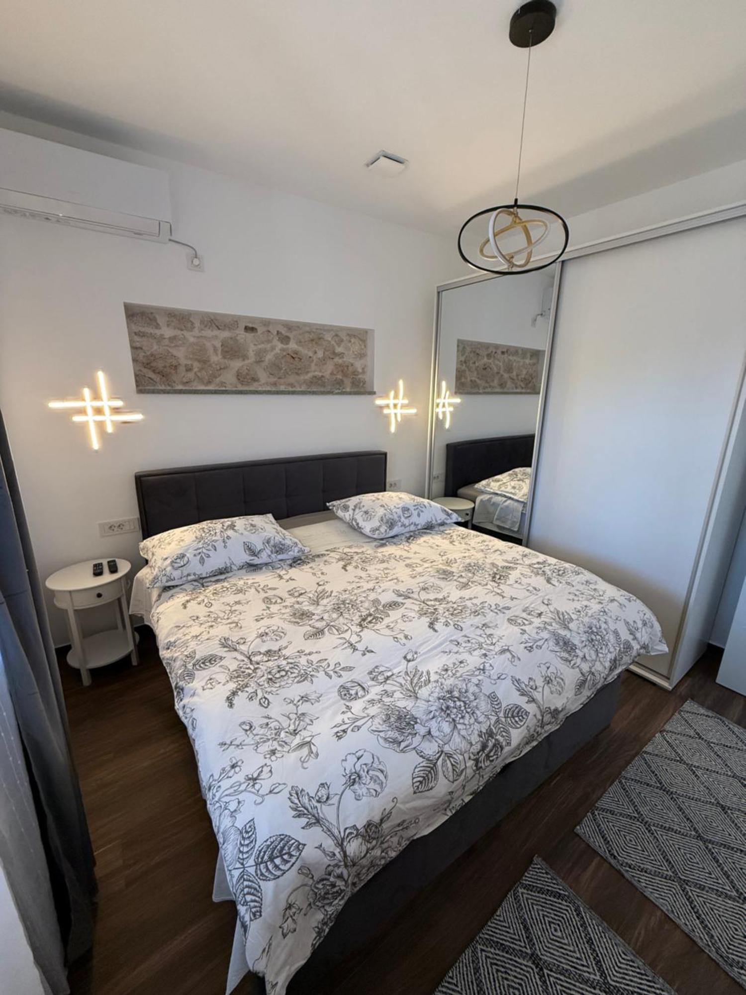 Apartment Batinica Šibenik Buitenkant foto